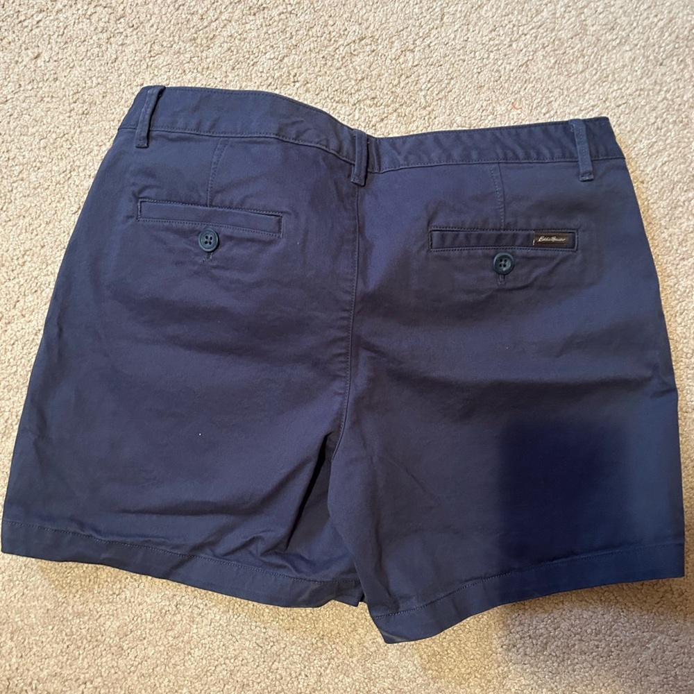 Eddie Bauer Shorts - Picture 2 of 3